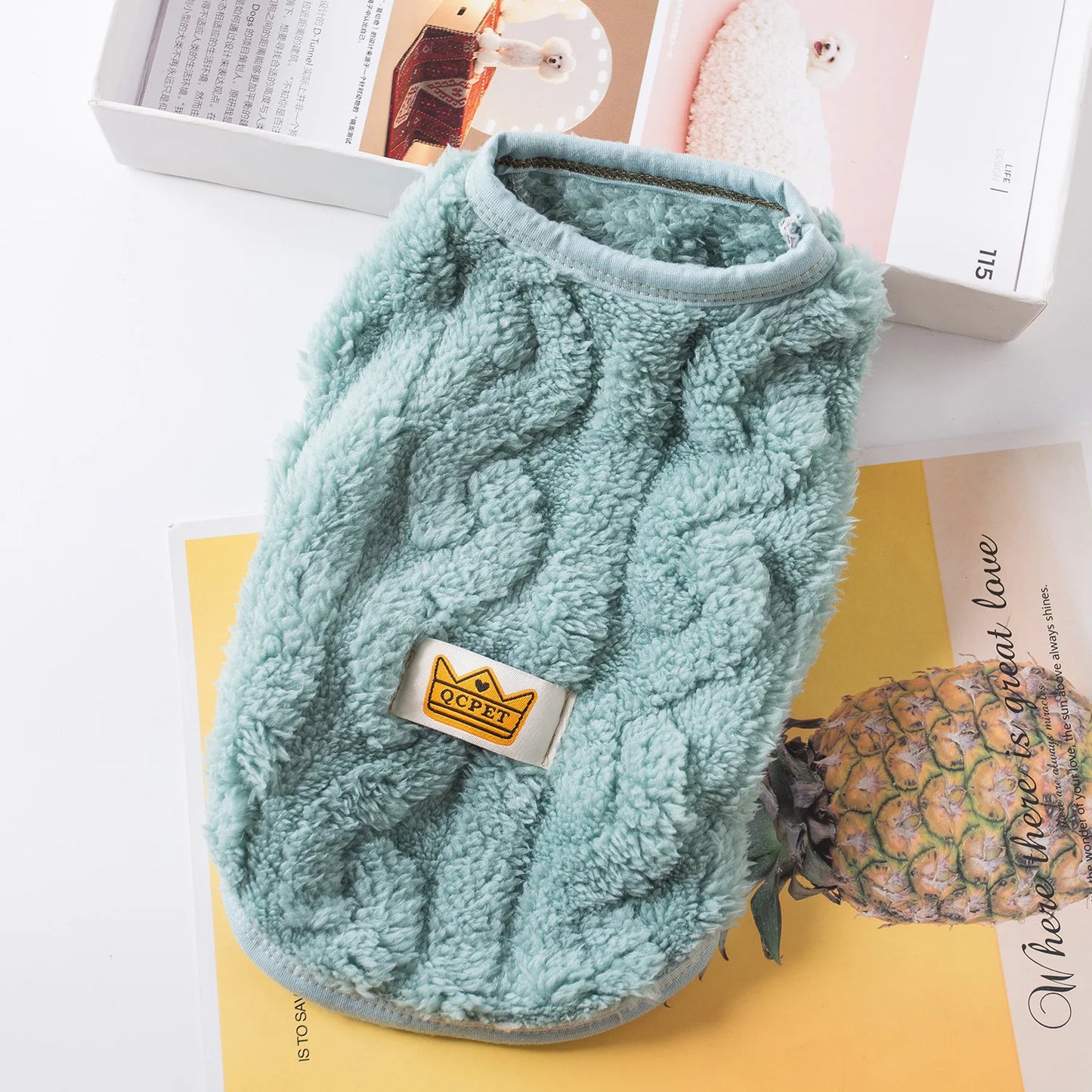 βοΈπΎ Soft & Cozy Fleece Pet Sweater β Warm Winter Jacket for Small Dogs, Puppies & Cats | Sphynx Kitten Coat, Autumn Hoodie Outfit - PawtasticWorldCenter