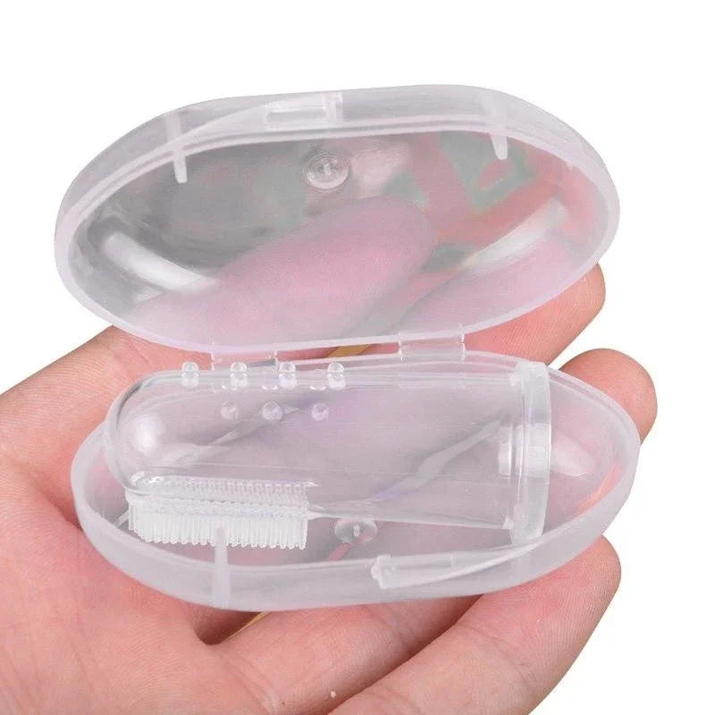 🦷 Soft Silicone Finger Toothbrush for Dogs & Cats – Gentle Dental Care Made Easy! 🐾 - PawtasticWorldCenter