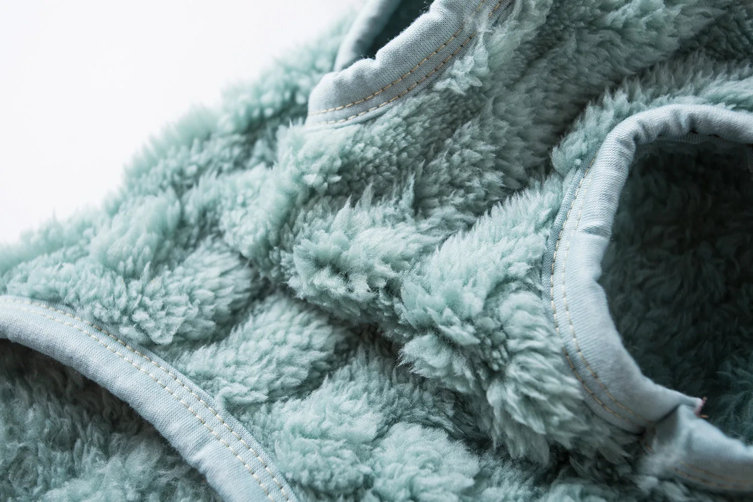 ❄️🐾 Soft & Cozy Fleece Pet Sweater – Warm Winter Jacket for Small Dogs, Puppies & Cats | Sphynx Kitten Coat, Autumn Hoodie Outfit - PawtasticWorldCenter